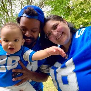 Meet your Posher, Cyan